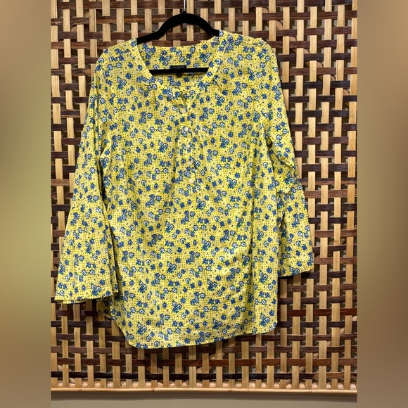 Talbots Yellow and Blue Floral Blouse with bell sleeves at the end, Size 1X - Picture 1 of 4